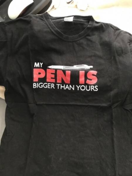 Thrift Shops Are Strange (64 pics)