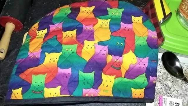 Thrift Shops Are Strange (64 pics)