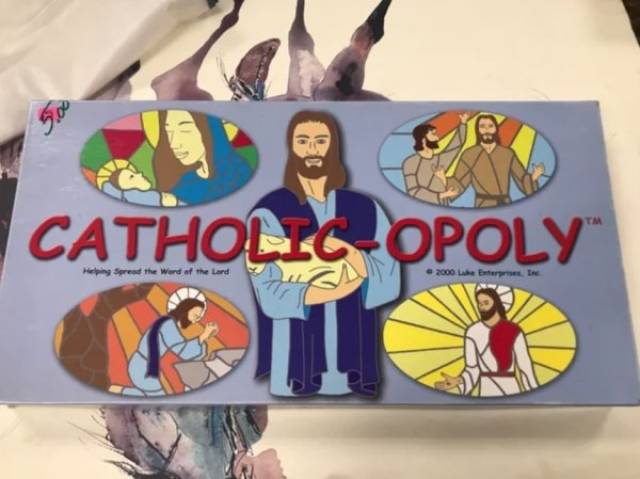 Thrift Shops Are Strange (64 pics)