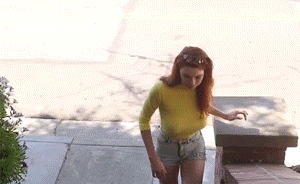 GIFs of Sexy Girls (14 gifs)