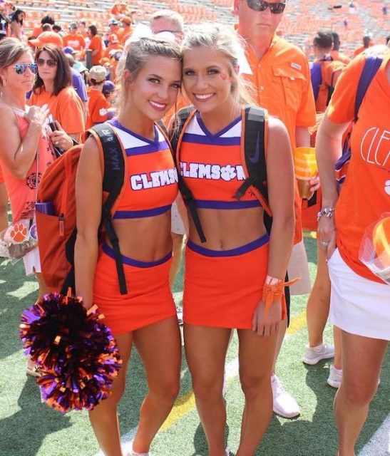 Cute Fans. Part 2 (31 pics)