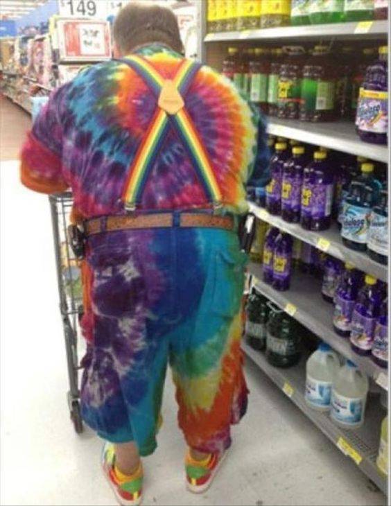 Only In Walmart (37 pics)