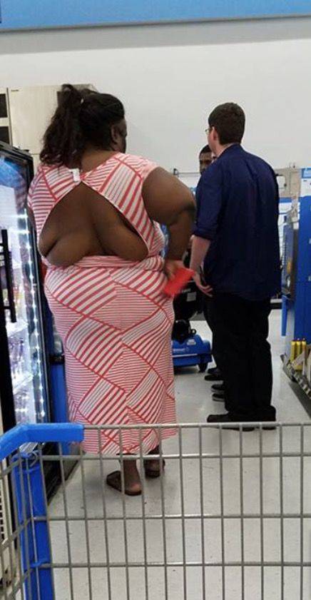 Only In Walmart (37 pics)