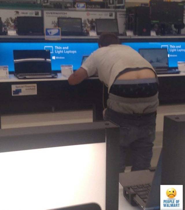 Only In Walmart (37 pics)