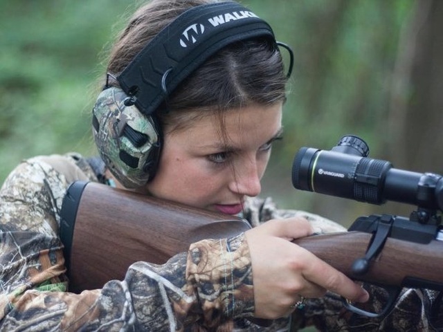Hot Alabama Girl (17 pics)