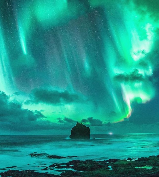 Only In Iceland (34 pics)