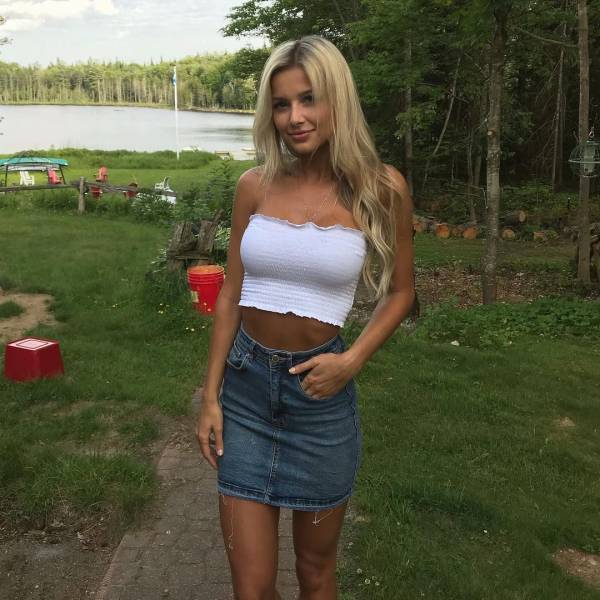 Beautiful Girls (49 pics)