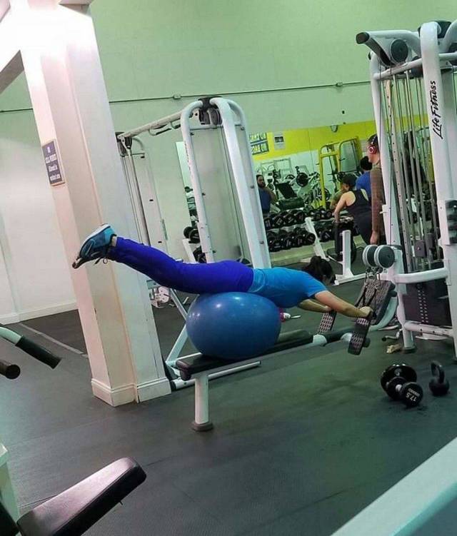 WTF Photos (33 pics)