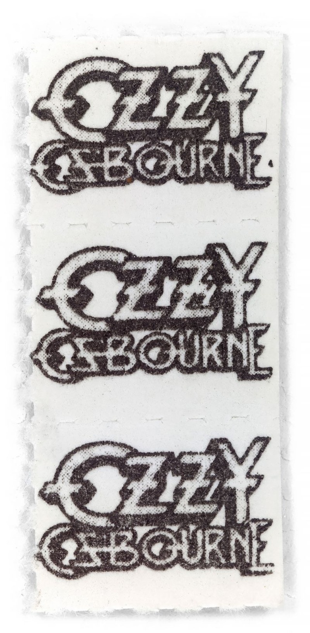 The World's Largest Collection Of LSD Brands (29 pics)