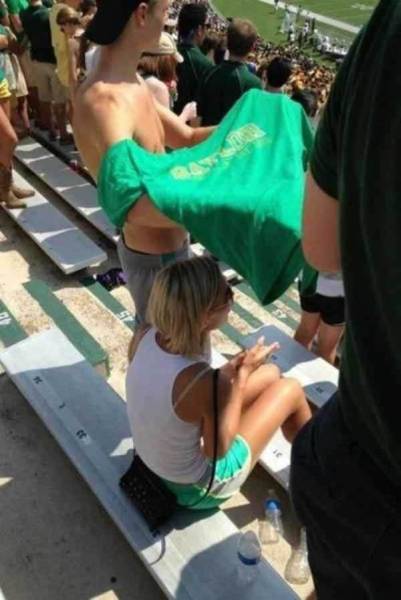 Welcome ToThe Friendzone (39 pics)