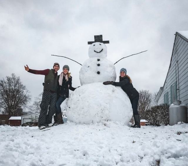 Instant karma For A Driver Who Wanted To Destroy This Snowman (3 pics)