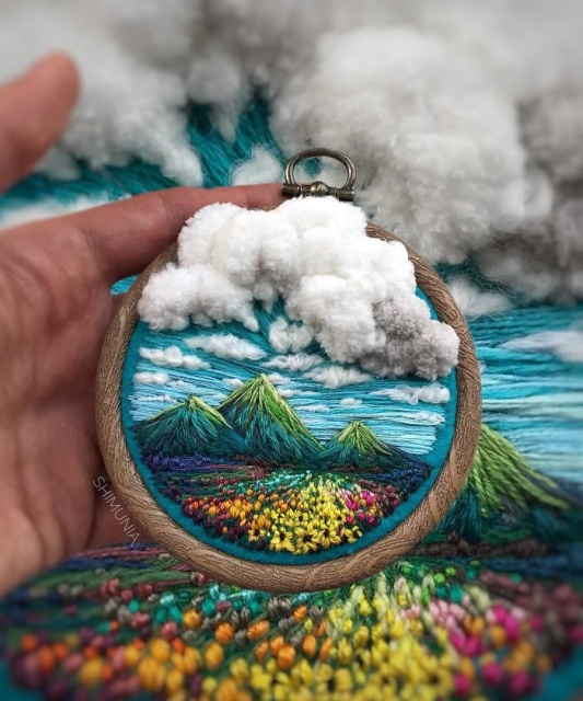 Russian Artist Pushes Embroidery To Its Limits, Making It Look Like Paint (25 pics)