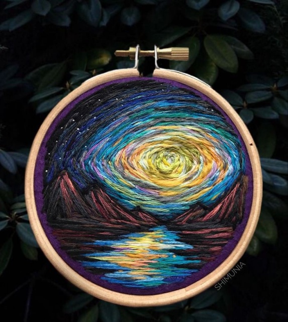 Russian Artist Pushes Embroidery To Its Limits, Making It Look Like Paint (25 pics)