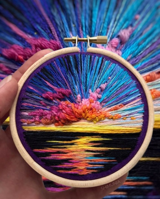 Russian Artist Pushes Embroidery To Its Limits, Making It Look Like Paint (25 pics)