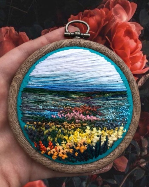 Russian Artist Pushes Embroidery To Its Limits, Making It Look Like Paint (25 pics)