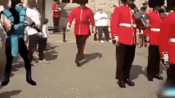 Game Characters In The Real Life (17 gifs)