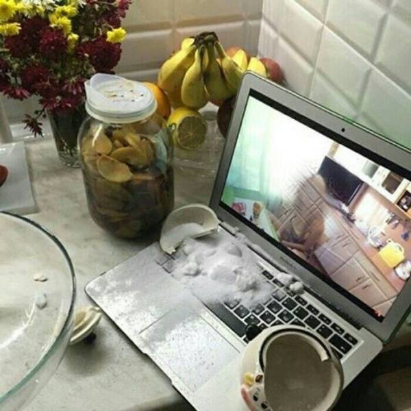 Acid Picdump (90 pics)