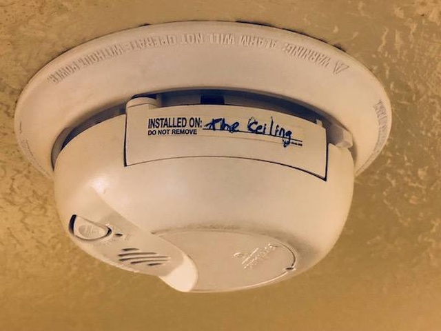 You Had One Job (25 pics)
