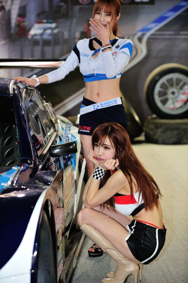 Hot Korean Girls (34 pics)