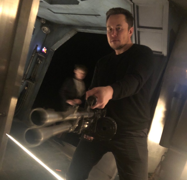 Elon Musk Wants To Host Pewdiepie's 'Meme Review' And Gets Photoshopped (13 pics)