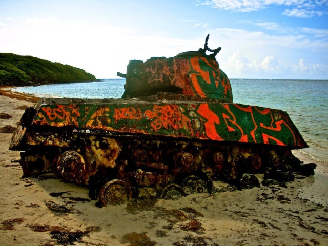 Painted Tanks At Flamenco Beach (Puerto Rico) (10 pics)