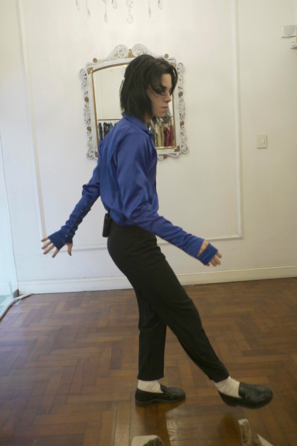 This Guy Spends Over $28,000 To Look Like Michael Jackson (8 pics)