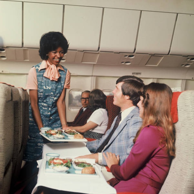 Vintage Airlines Were Different (14 pics)