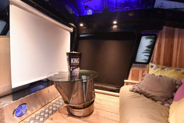 Woman Converts Helicopter Into Home Cinema (8 pics)