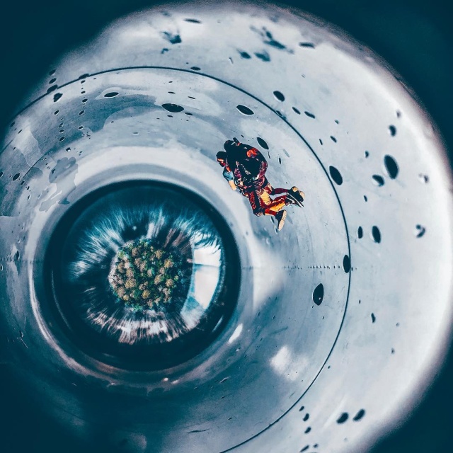 Photo Manipulations By Sergio de Lamo (42 pics)