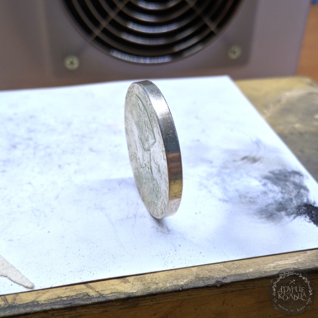 Ring Made Out Of A Norwegian Coin (9 pics)