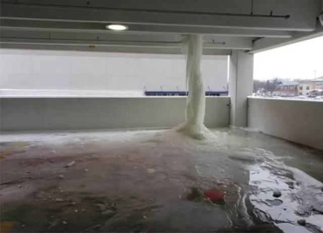 Kind Of Scary (24 pics)
