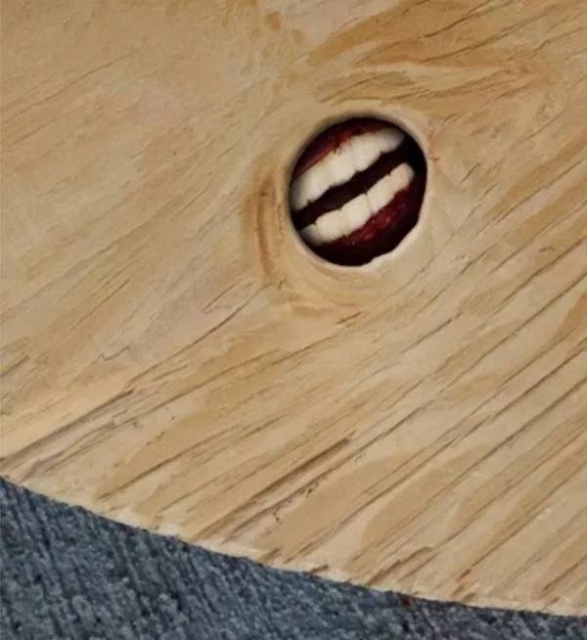 Kind Of Scary (24 pics)