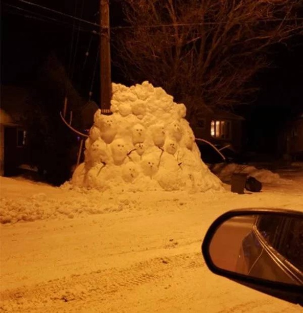 Kind Of Scary (24 pics)