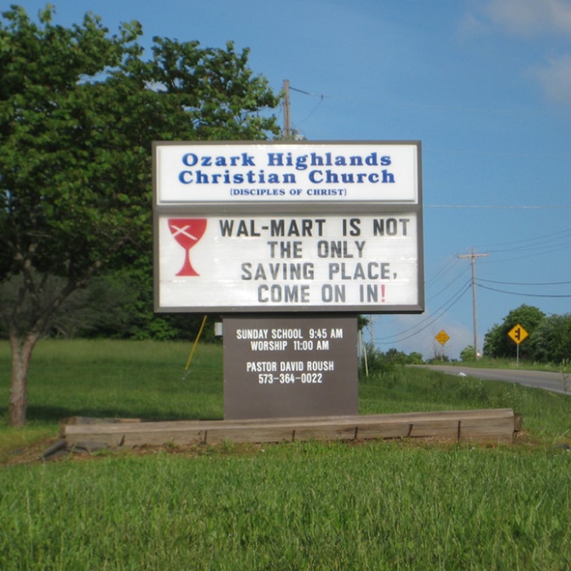 Churches Can Be Funny Too (20 pics)
