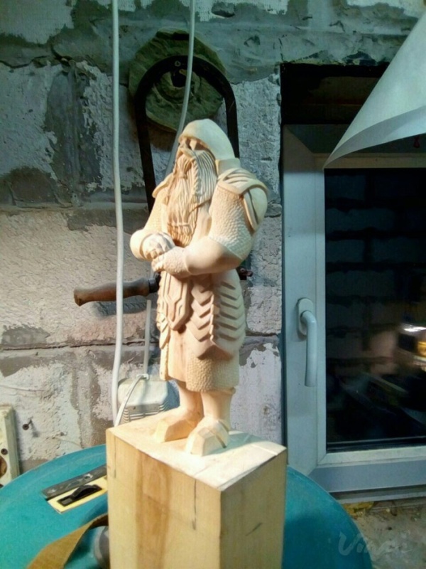A Statue of A Dwarf (15 pics)