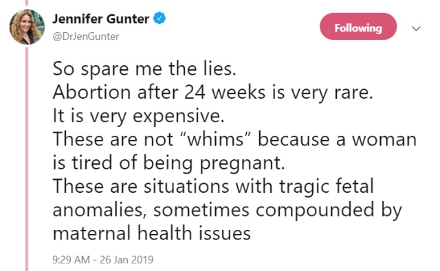 Gynecologist Sets People Straight on Late-Term Abortions in Viral Twitter Thread (5 pics)
