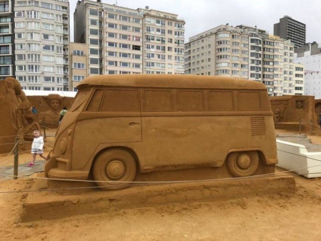 Acid Picdump (101 pics)