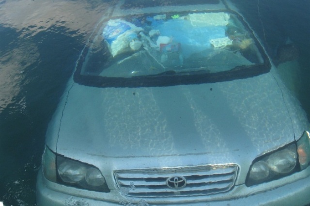 Russian Lake Baikal Is A Tough Place For Cars (25 pics)