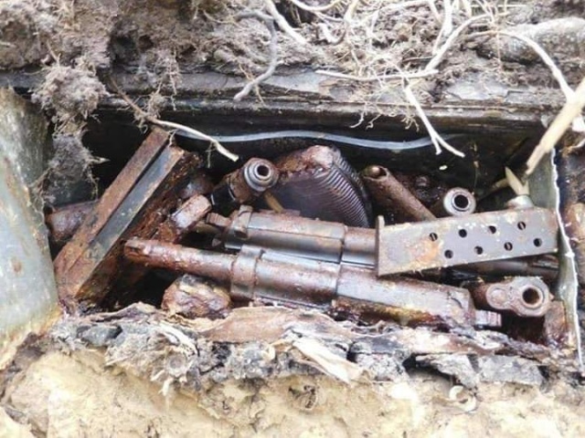 One Guy Has Found WWII Weapons On The Shore Of The Baltic Sea (4 pics)