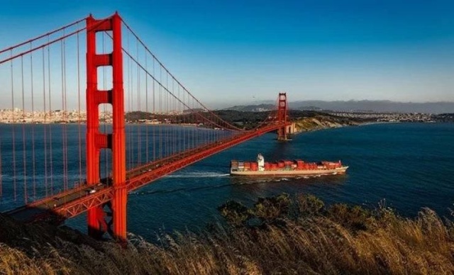Secret Facts About Famous Landmarks (20 pics)