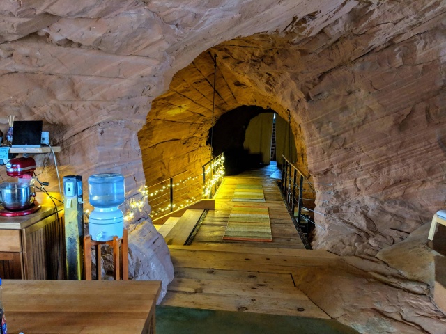 Southern Utah Housing (11 pics)