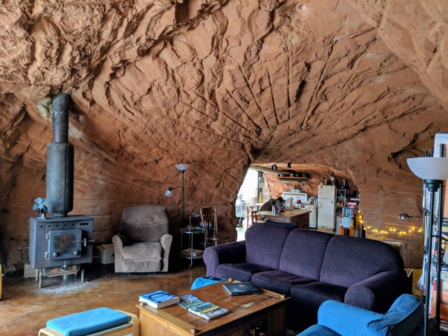Southern Utah Housing (11 pics)