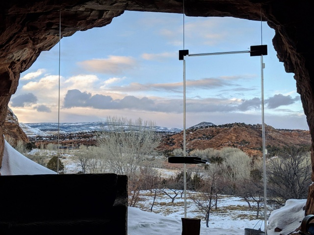 Southern Utah Housing (11 pics)