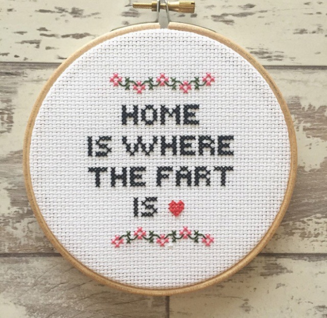 Awesome Cross Stitches (20 pics)