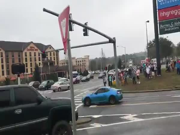 Car Shows Are For Showing Off