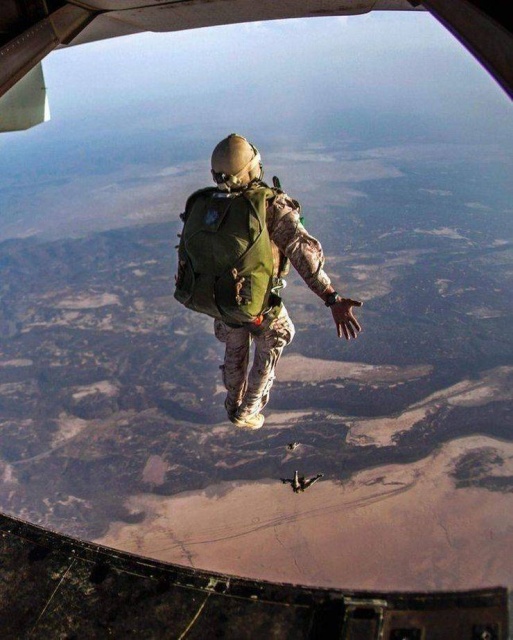 Acid Picdump (92 pics)