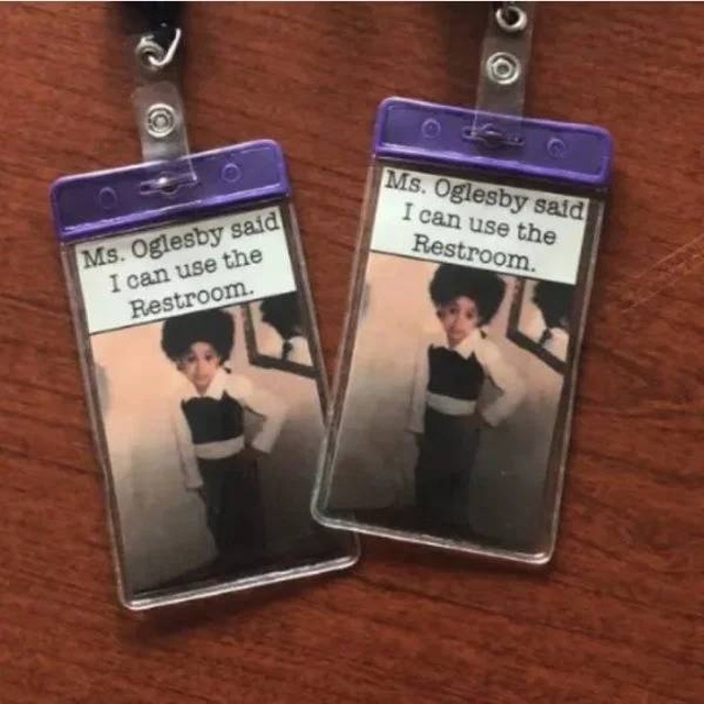 Very Unusual Hall Passes (34 pics)