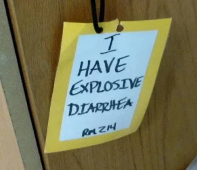 Very Unusual Hall Passes (34 pics)