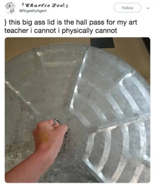 Very Unusual Hall Passes (34 pics)