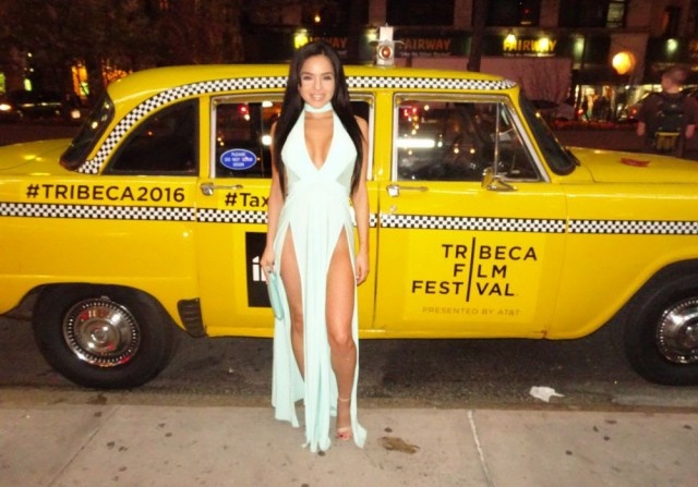 Entertaining Photos With Girls (30 pics)
